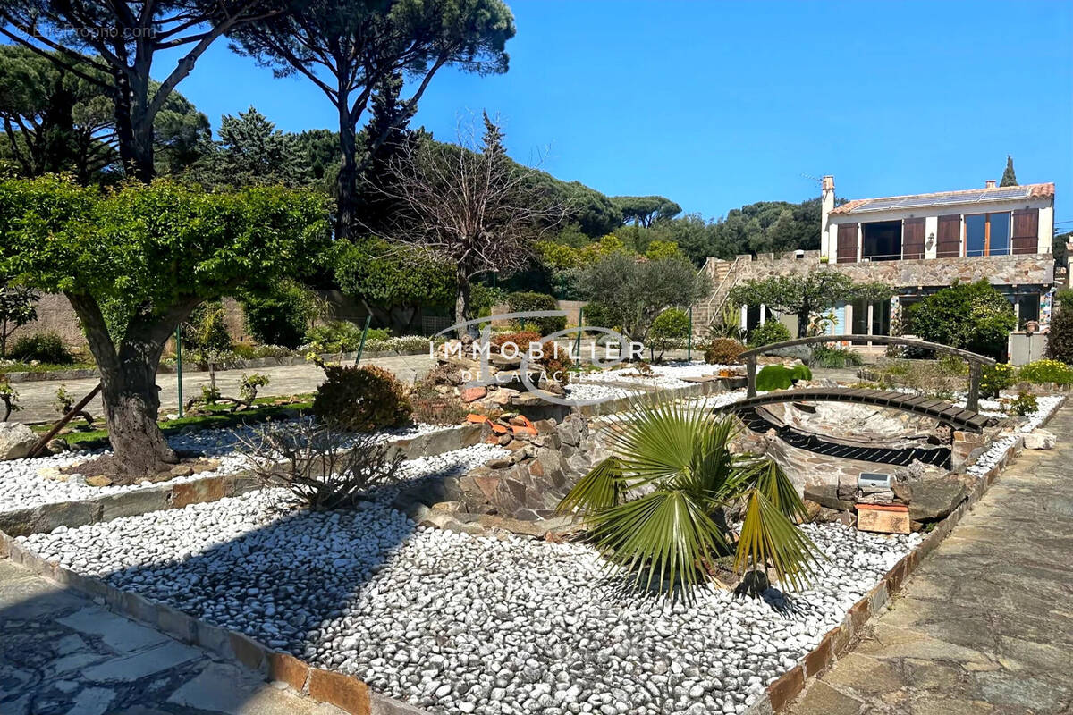 Maison à LA CROIX-VALMER