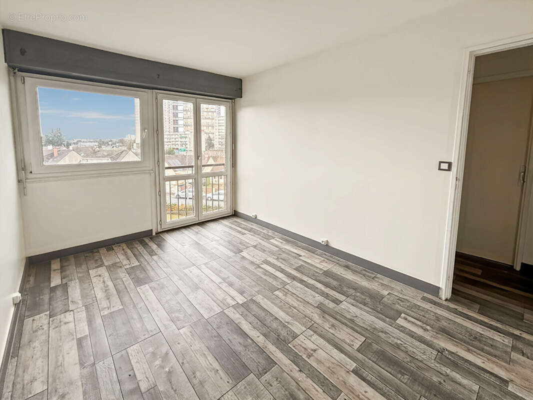 Appartement à LE MEE-SUR-SEINE