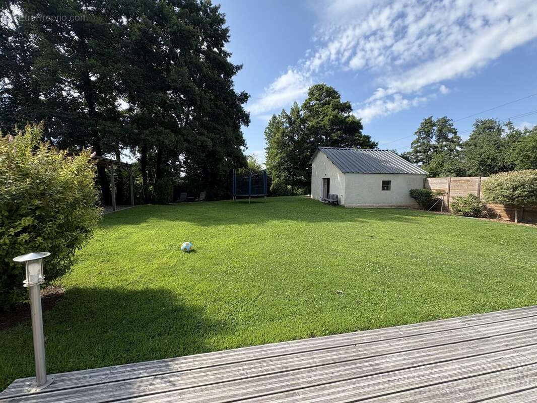 Maison à OUILLY-LE-VICOMTE