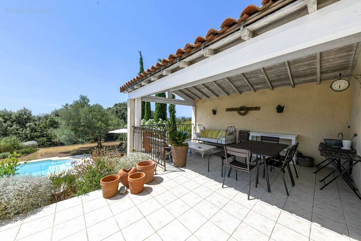 Maison à UZES