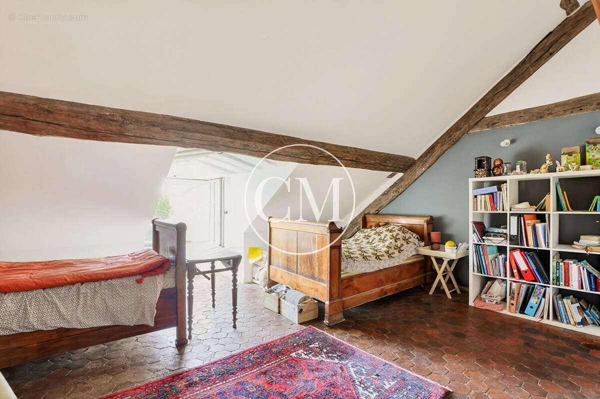 Appartement à VERSAILLES