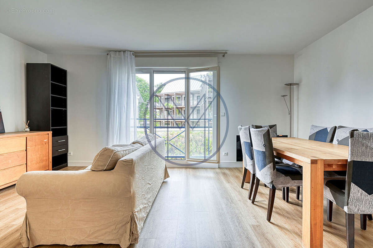 Appartement à VERSAILLES