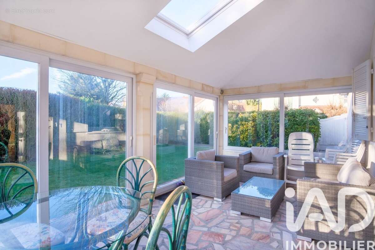 Photo 6 - Maison à CLAYE-SOUILLY