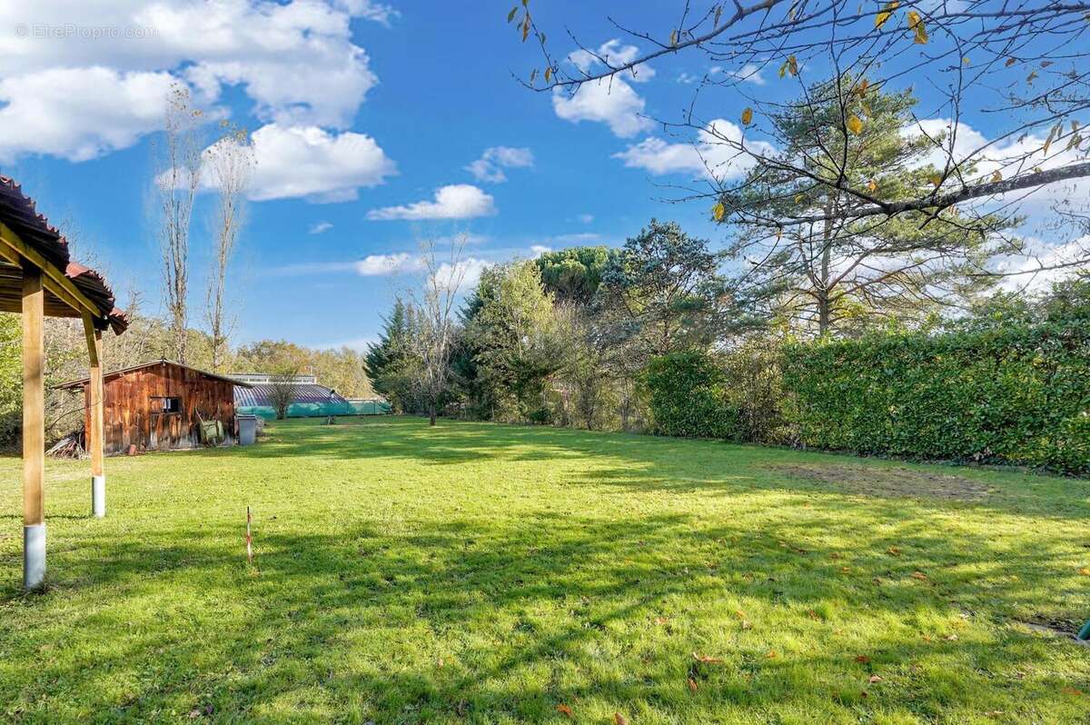 Photo 2 - Terrain à SAINT-JEAN