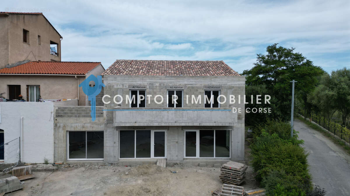 Ghisonaccia Appartement T4 - 92,32 m2 avec Terrasse - photo 3