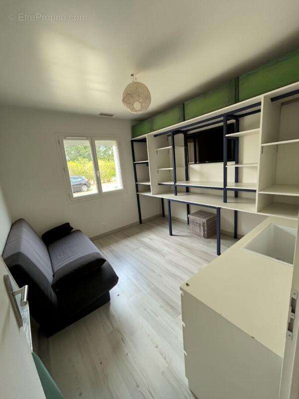 Maison Saint Denis De Pile 5 pièce(s)  4 chambres 118 m2 Terrain 1280m2 - photo 8
