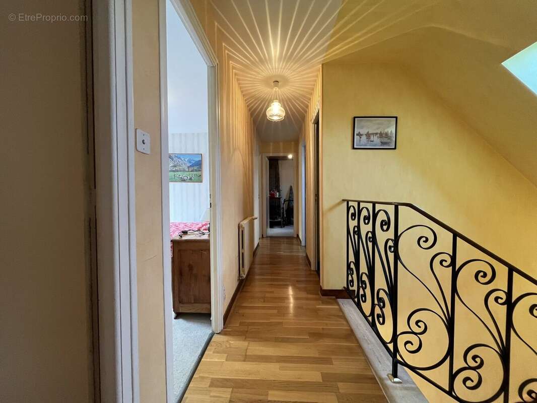 Maison à CARO