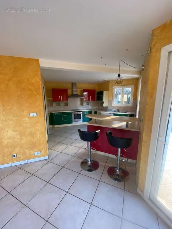 Maison à ARPAJON-SUR-CERE