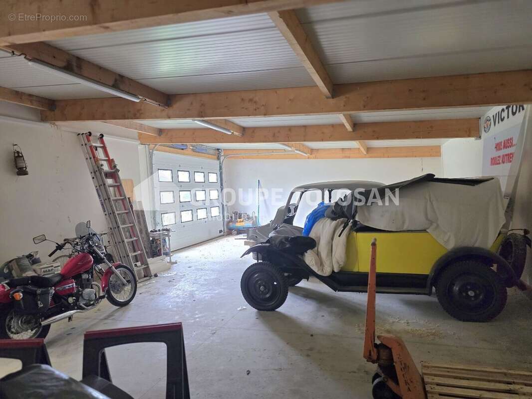 Commerce 260 m² à Montauban  - photo 4