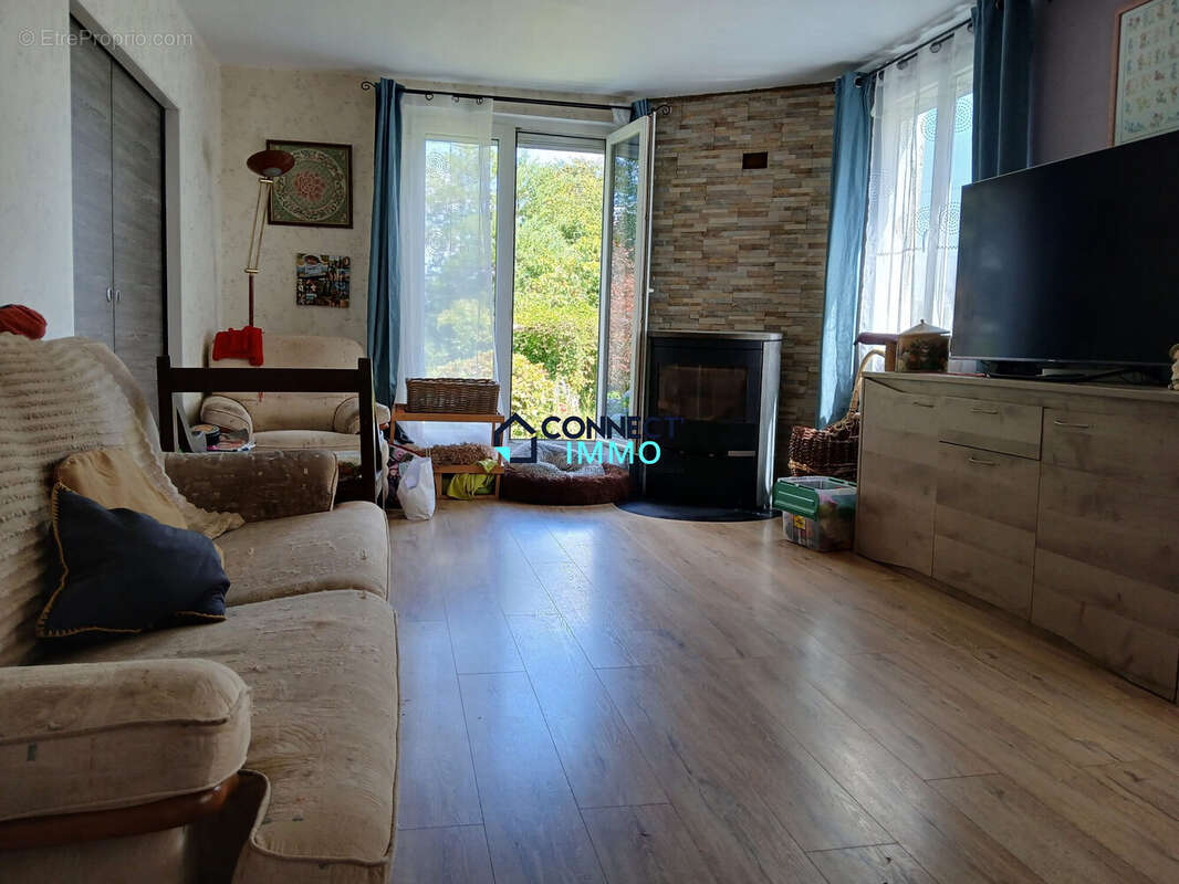 Maison 151 m² à Paule  - photo 5
