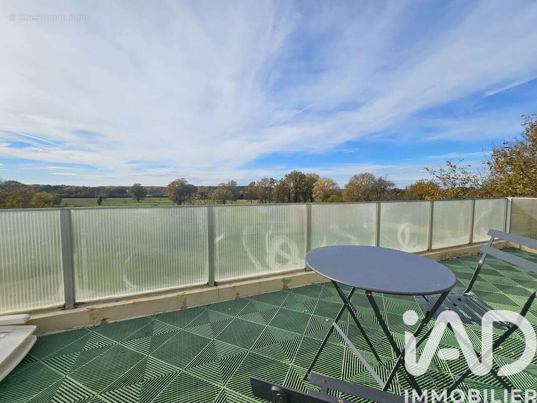 Photo 4 - Maison à LOMBRON