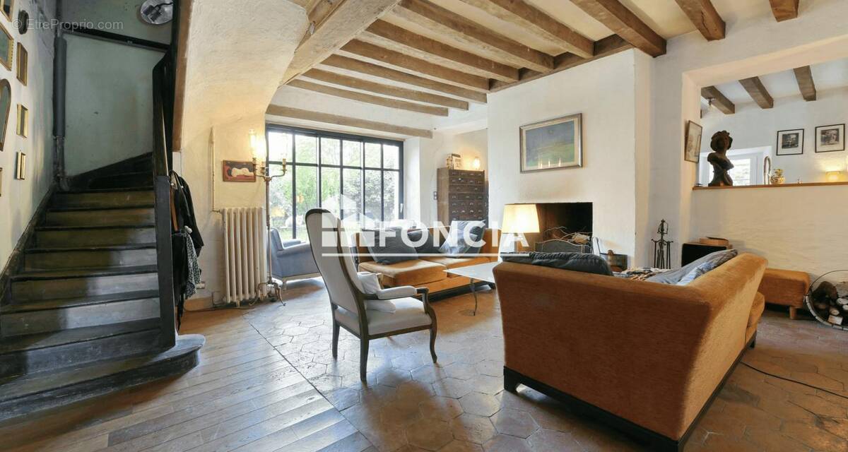 Maison à SILLE-LE-GUILLAUME