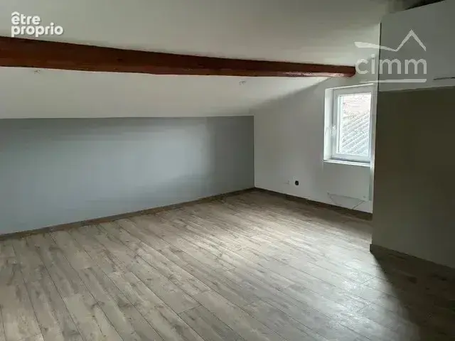 Maison divisée en appartements - photo 3