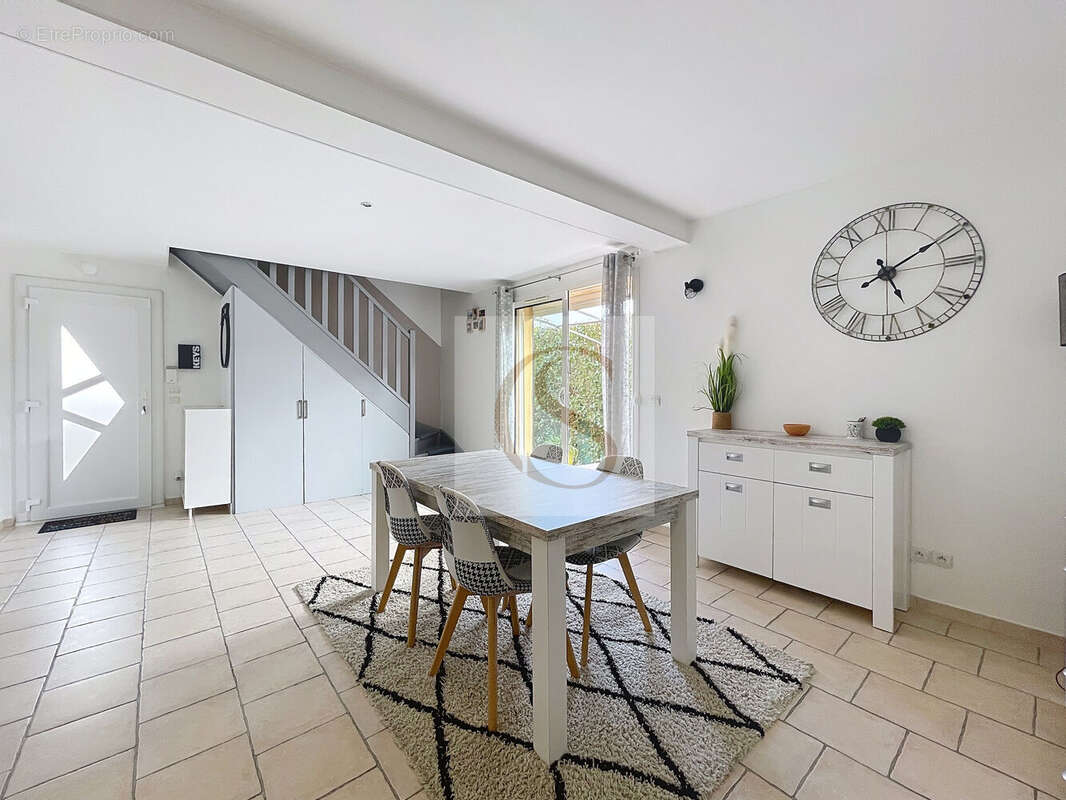 Maison 86 m² à Brignoles  - photo 26