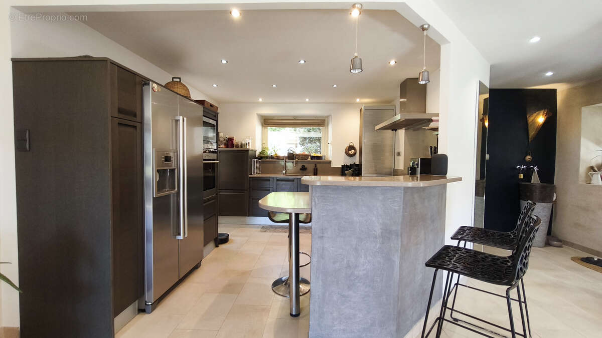 Maison à BAGAT-EN-QUERCY