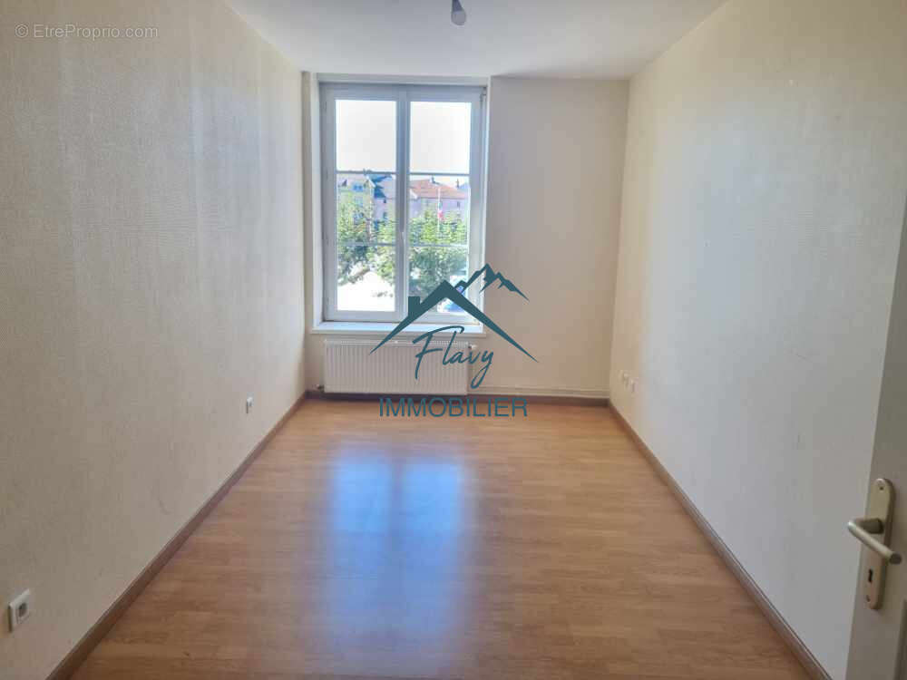 Appartement à BRUYERES