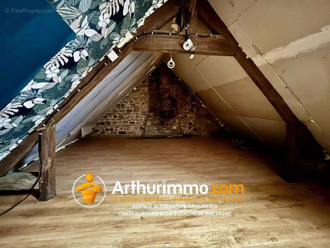 Maison à LA GUERCHE-DE-BRETAGNE