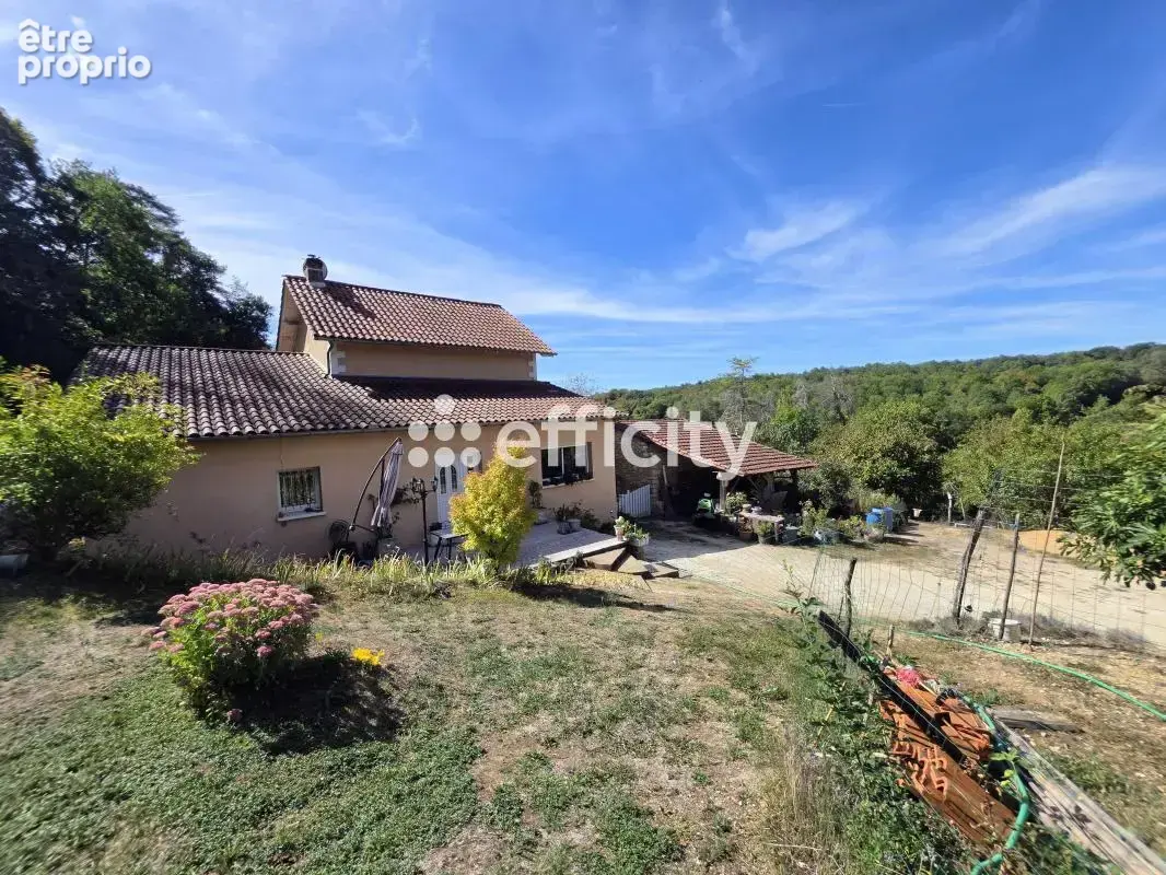 Maison 6 pièces 145 m² à vendre à Chateau-L'eveque (24460) - photo 12