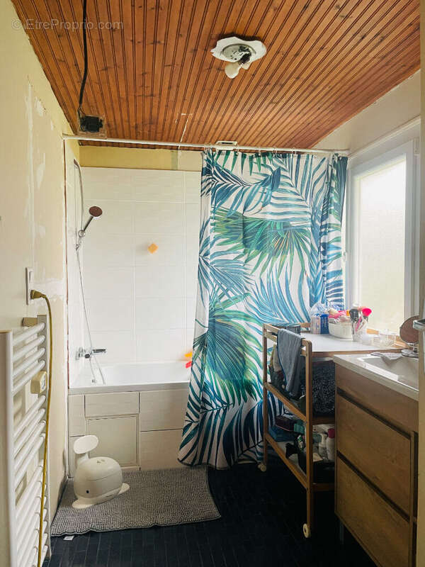 Maison à NOTRE-DAME-DE-RIEZ