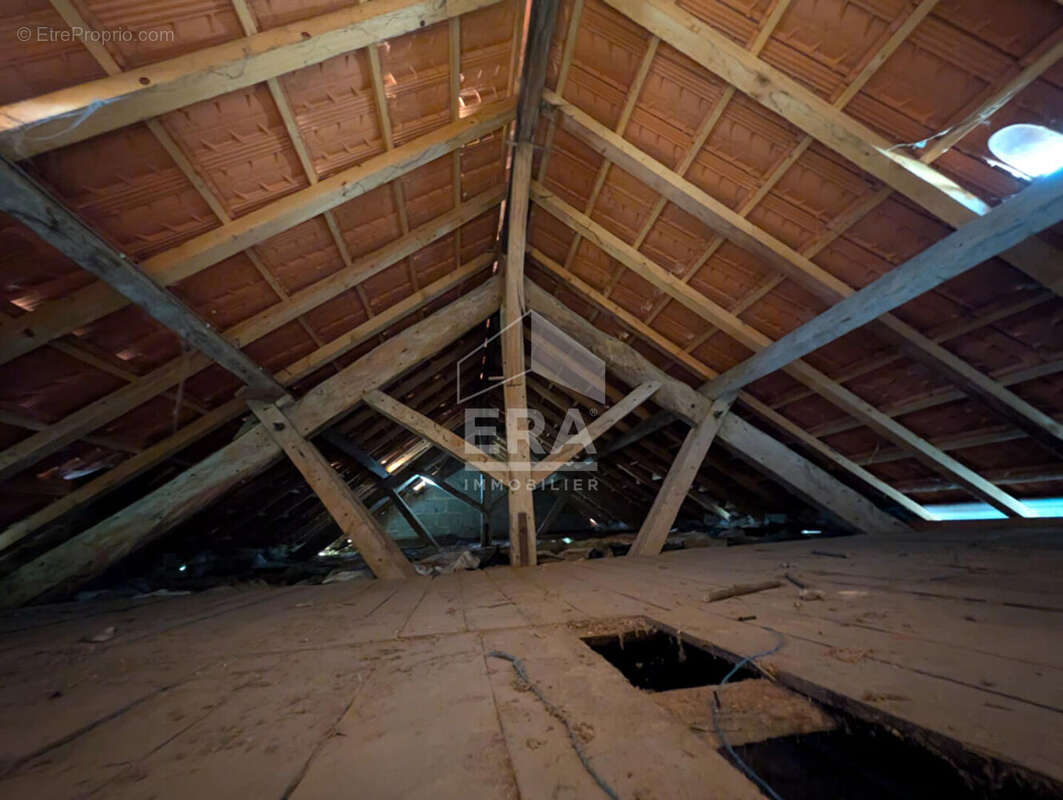 Maison à MONTPON-MENESTEROL