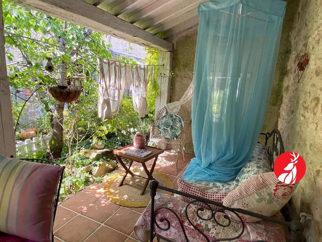 Maison à FONTAINEBLEAU