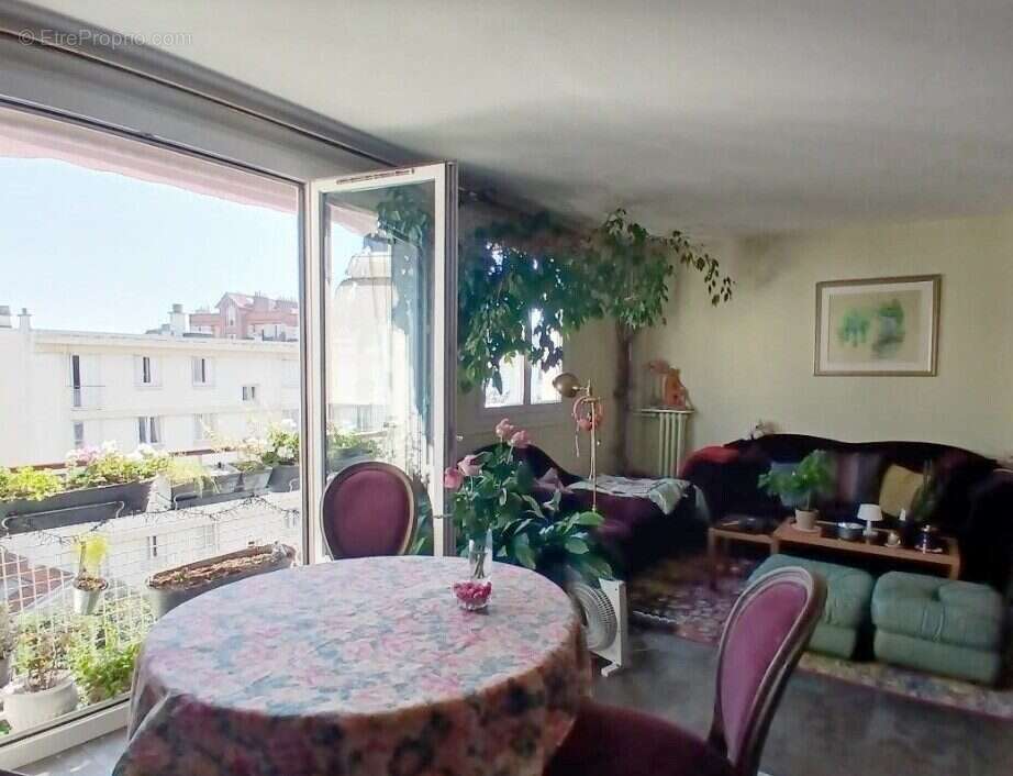 Appartement à VINCENNES