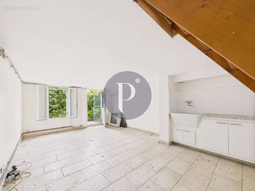 Maison à LE PLESSIS-ROBINSON