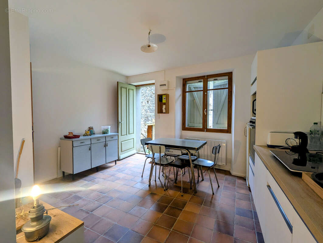 Maison à TERMES