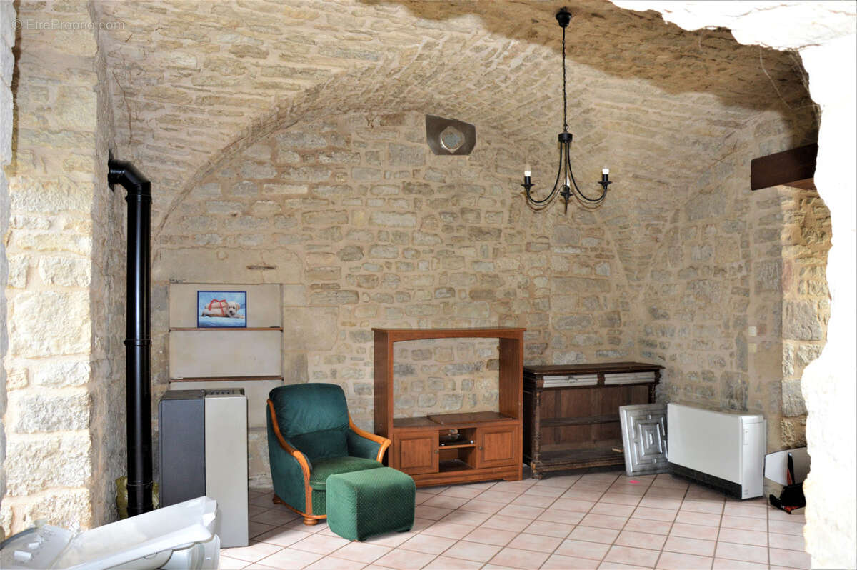 Maison à SEVERAC-LE-CHATEAU