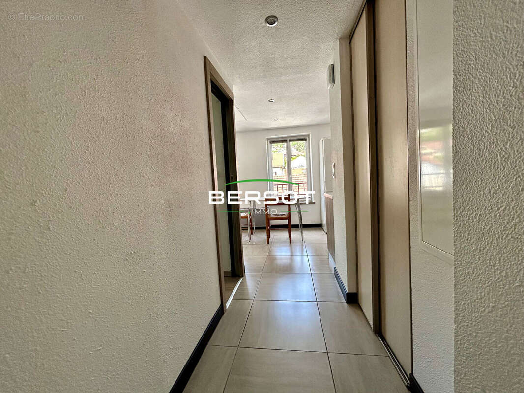 Appartement meublé au coeur de Morteau proche de la Suisse - photo 4