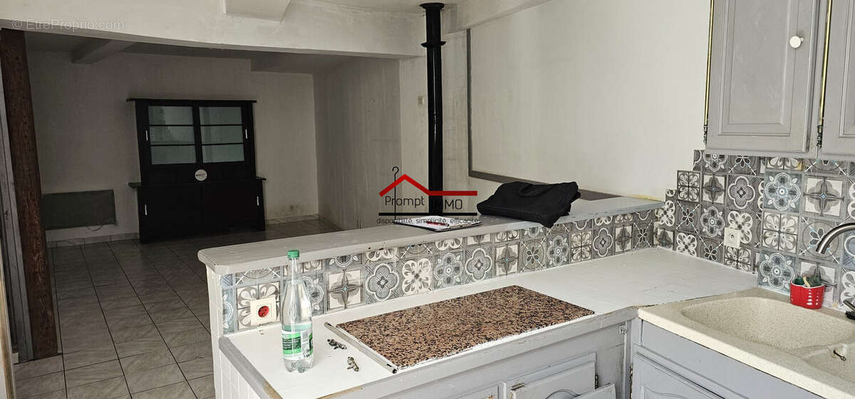 Maison à VILLENEUVE-DE-BERG