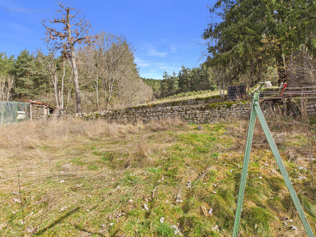 Maison à CRAPONNE-SUR-ARZON