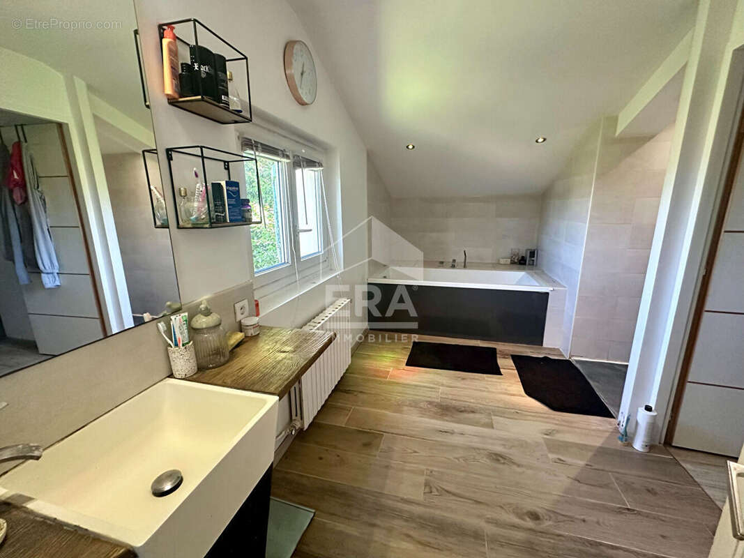 Maison à BARBAZAN-DEBAT