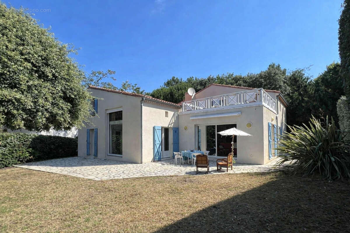 Villa Saint Palais Sur Mer 9 pièces 247 m2 - photo 2