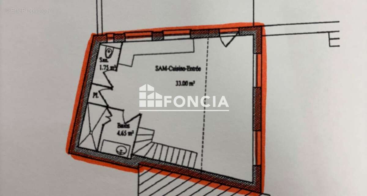 Appartement à CHARLIEU