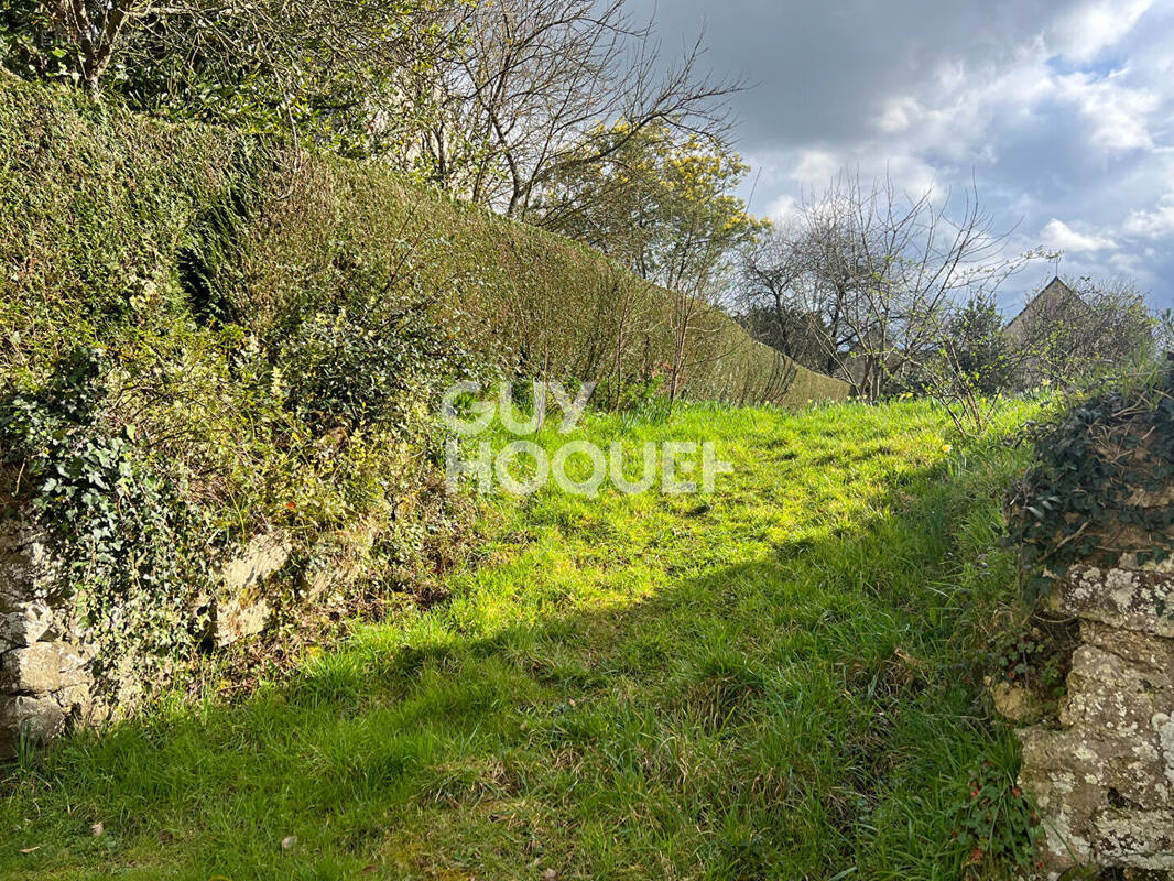 Terrain à LANVALLAY