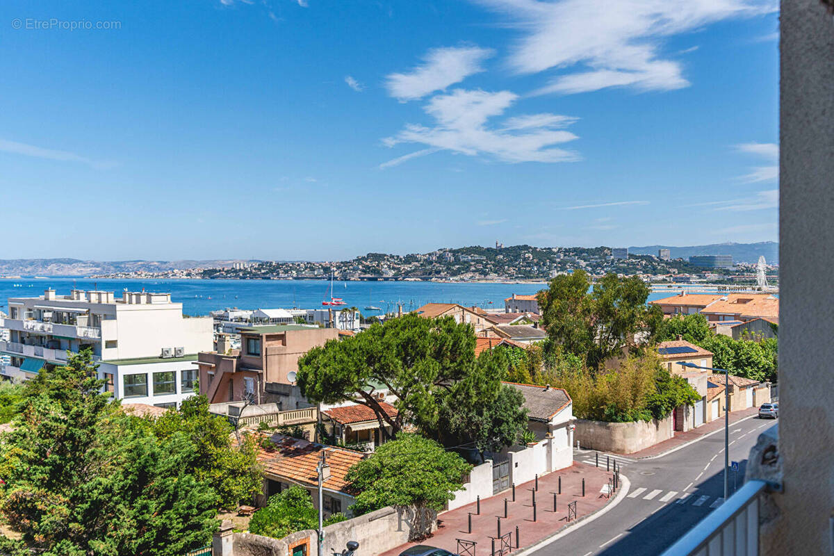 Appartement à MARSEILLE-8E