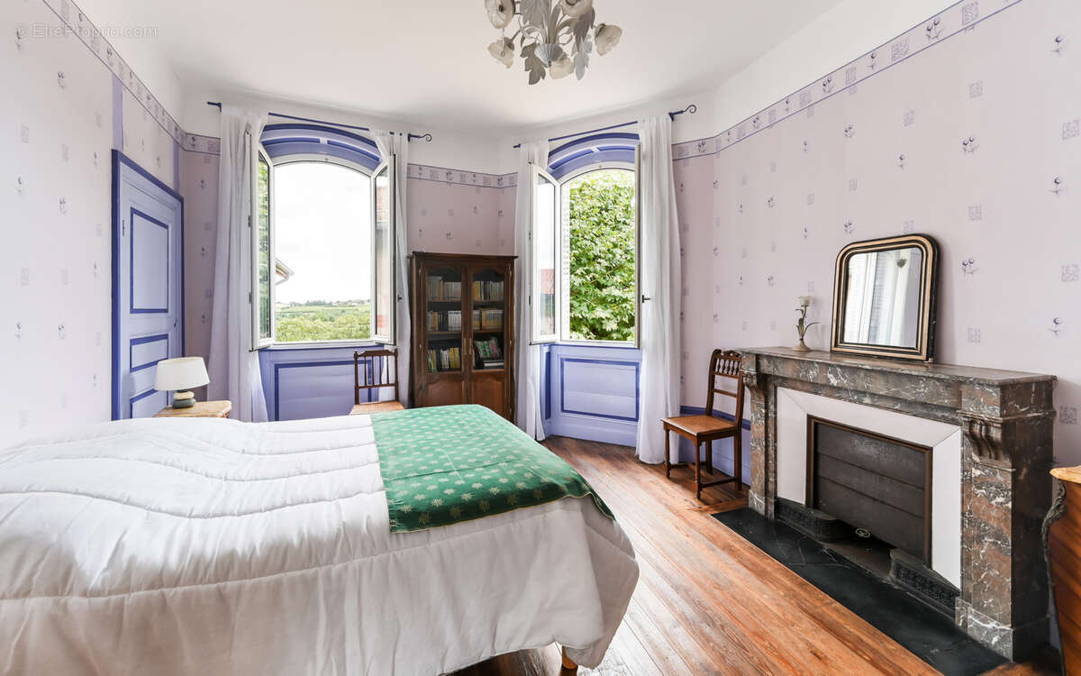 Maison à VILLEFRANCHE-SUR-SAONE