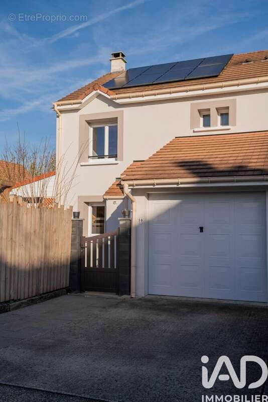 Photo 2 - Maison à OTHIS