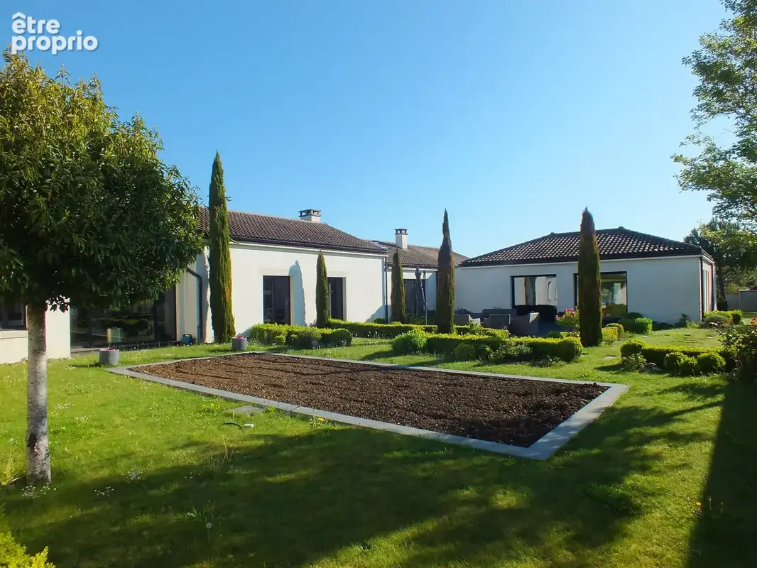 Propriété à vendre 17 pièces proche de SEMUR EN AUXOIS (21) - photo 8