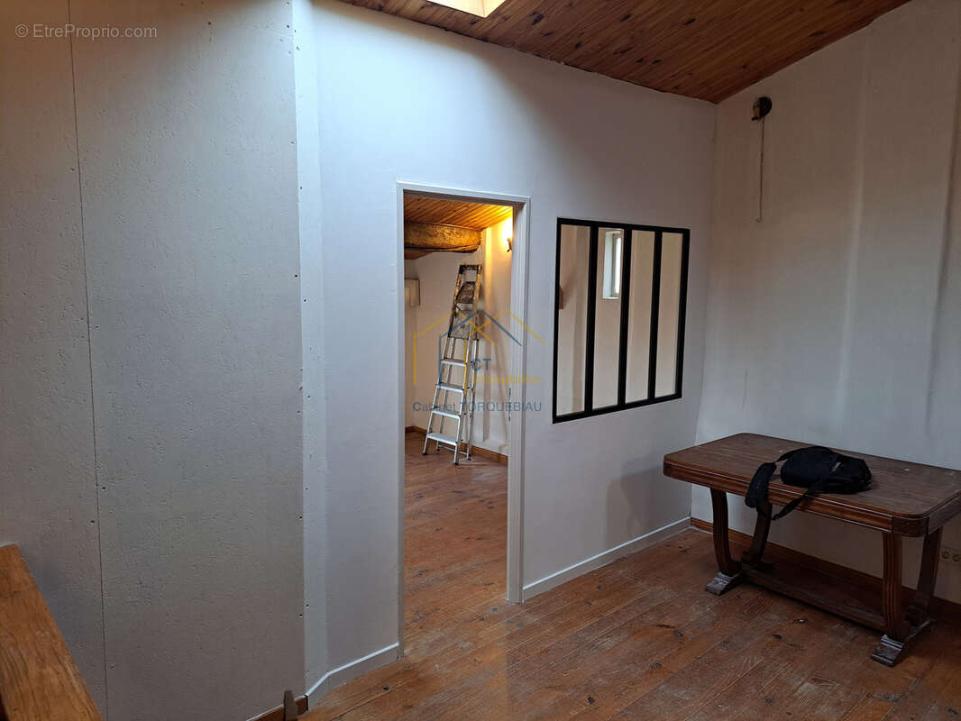 GIGNAC: Maison avec 2 appartements - photo 10