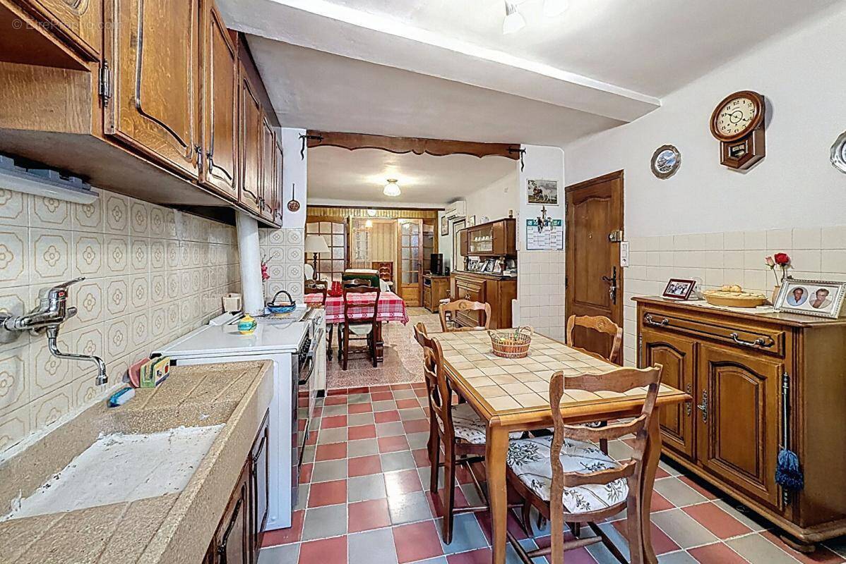 Appartement à LE LUC
