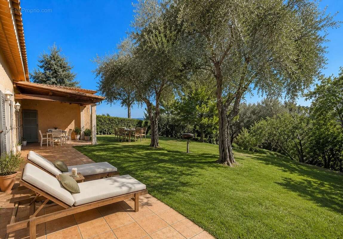  villefranche-sur-mer – élégante propriété provençale  - photo 2