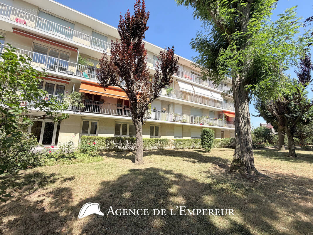 Appartement à RUEIL-MALMAISON