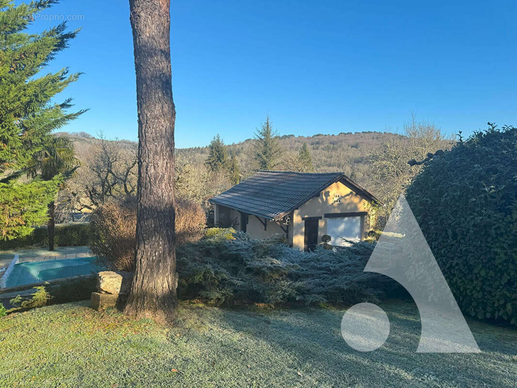 Maison à LES EYZIES-DE-TAYAC-SIREUIL