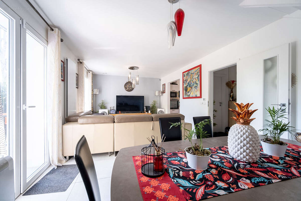 Maison à VILLENEUVE-SAINT-GEORGES