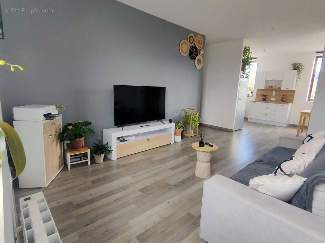 Appartement à COURPIERE