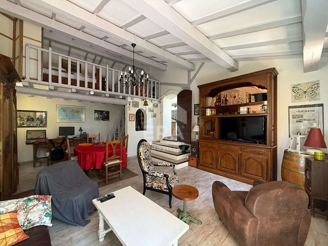 Maison 117m² à saint-maximin-la-sainte-baume - photo 4