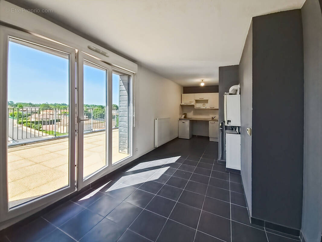 Appartement à VILLENAVE-D'ORNON