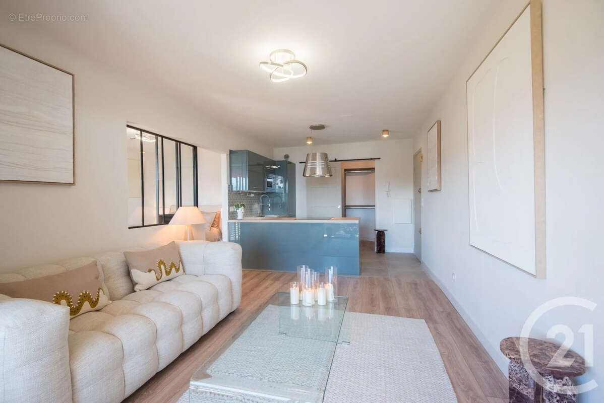 Appartement à NICE